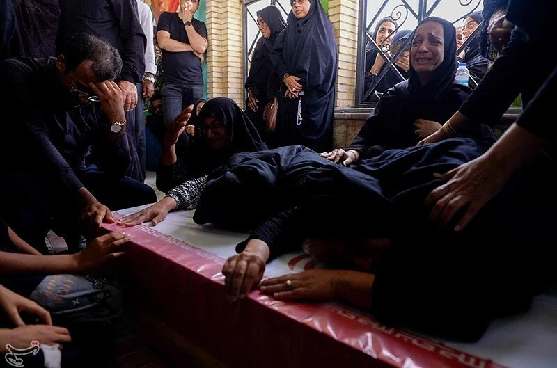 Memorial photograph of Mohammadhatam Raisi